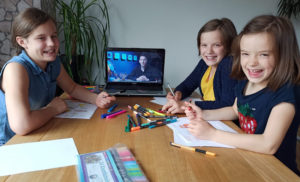 Kinder_malen_mit_FABI